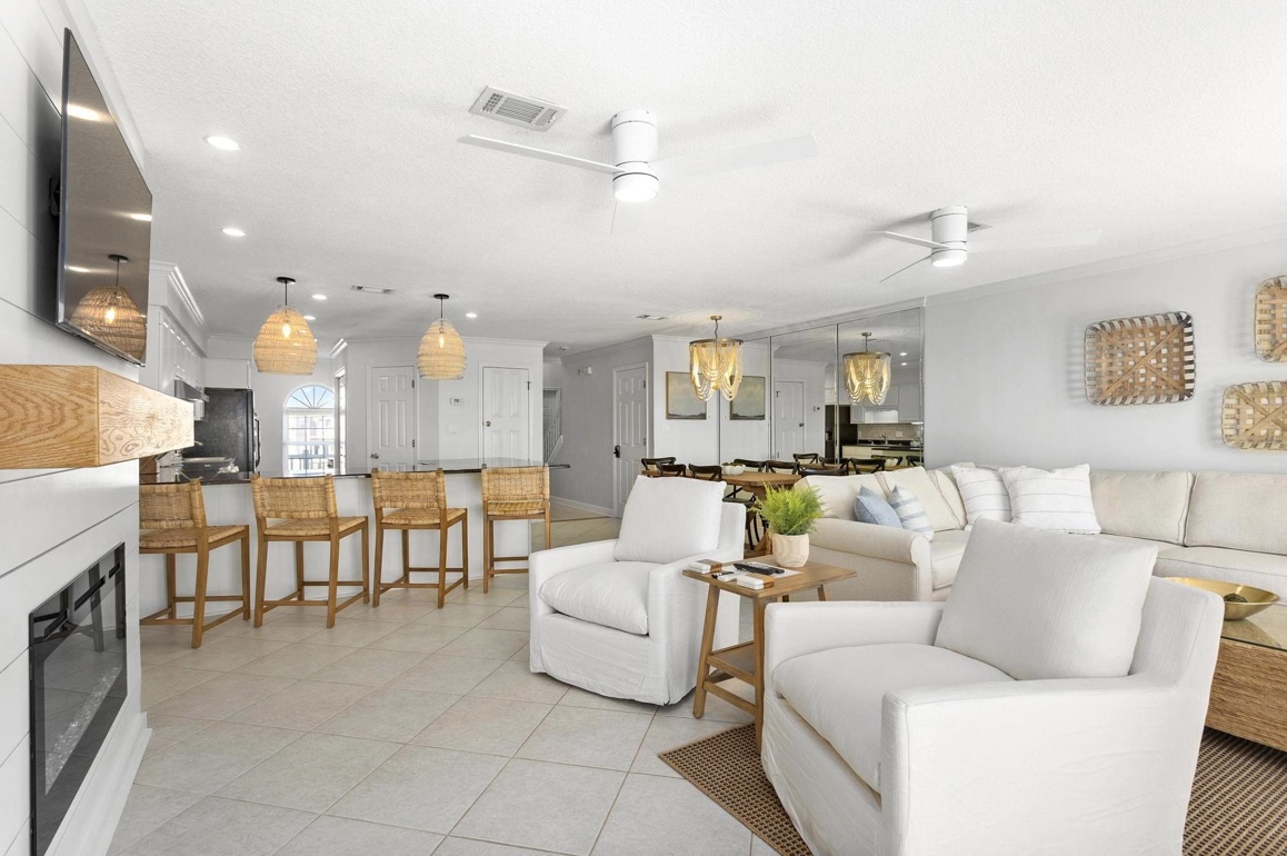 Balcony with gulf view